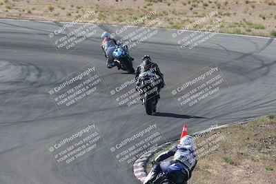 media/Apr-20-2025-AHRMA (Sun) [[393a79c373]]/Race/group 10 early race/Turn 4b/